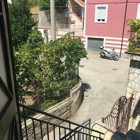 La Collina Feriehus *